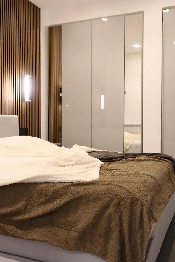 Luxury Pure! Bazzoni 2-Room Suite, Fully Equipped Όλμπια Ιταλία
