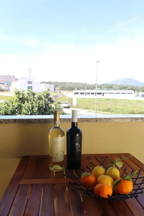 Luxury Pure! Bazzoni 2-Room Suite, Fully Equipped Όλμπια